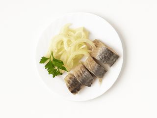 Оселедець з цибулею (50/30g)