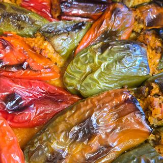 Пълнени чушки с кайма и ориз