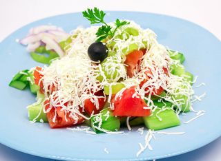 Шопска салата (400г)