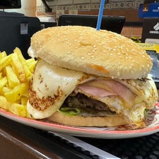 Hamburguesa Especial El Arepazo