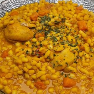 Haricote blanc avec poulet 