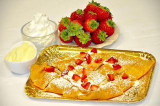 Crêpe alla crema pasticcera