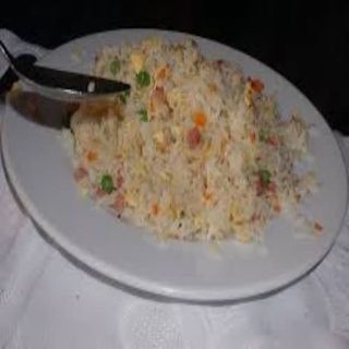 Arroz frito tres delicias