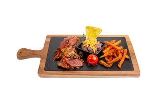 Свински филенца с гъби и чоризо (580г)