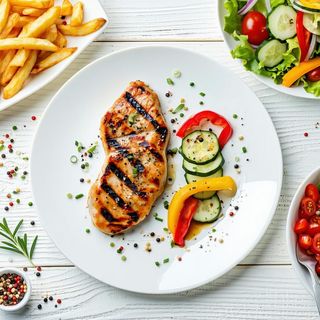 Filet drobiowy grillowany z warzywami