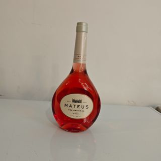 Vino rosado Mateus Rose