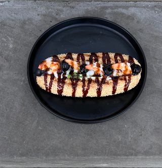 Хот-Дог з креветкою (330г)