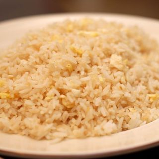 81. Arroz Frito Con Huevo