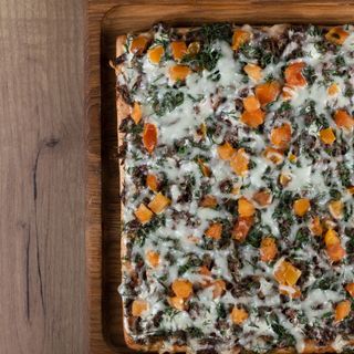 Піца м'ясна