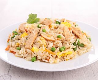 25. 鸡肉炒饭(Yakimeshi Chiken)