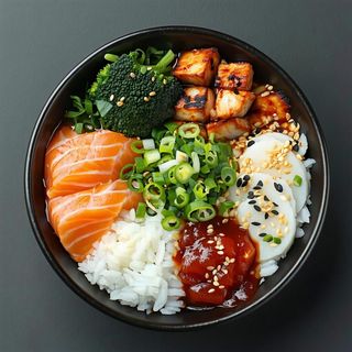 Componi il tuo pokè bowl regular