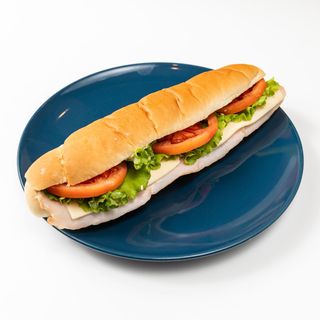 Sendvič sa pečenicom