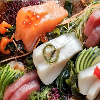 Sashimi  variado especial (20 pzs.)