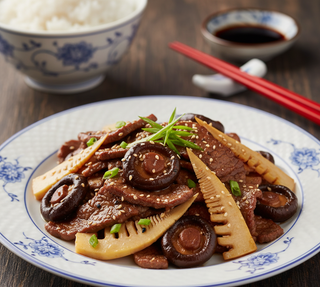 102.Телешко с китайски гъби и бамбук (750г)