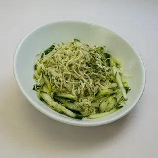 Салат Весняний (210г)