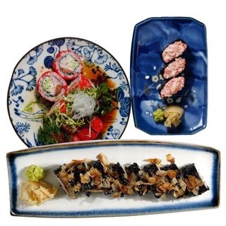 Сет ролів намбер три (700г)