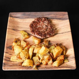 Hamburger da 130 gr. al piatto