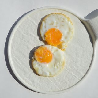 Яйцо жареное 