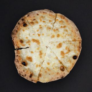Focaccia cu mozzarella Ø32cm