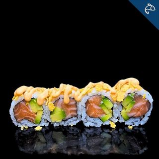 Uramaki sake pringles