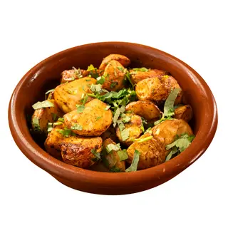 Patatas Rústicas Con Hierbas Y Ajo