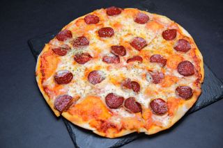 პიცა პეპერონი