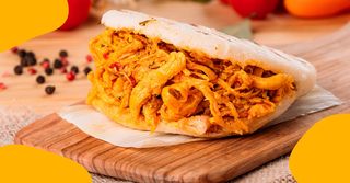 Arepa mechada (1 und.)