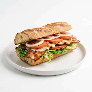 Bocadillo De Bacon Completo Con Queso