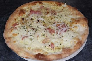 Pizza Carbonara
