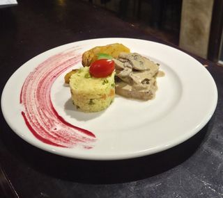 Teleći odrezak u umaku