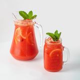 Лимонад Манго-клубника