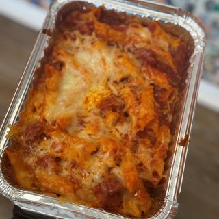 Macarrones con chorizo gratinados 