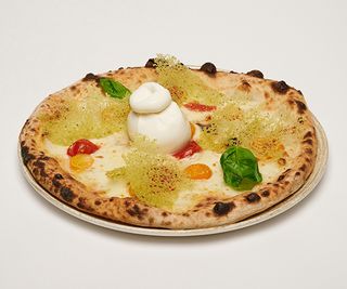 Pizza Burrata e Pomodorini