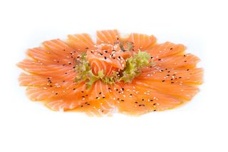 S7. Sake carpaccio  - 3 pezzi