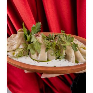 Хінкалі з лососем та шпинатом ( 1 шт- 75г)