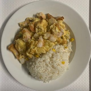 虾仁滑蛋Shrimp and egg rice  