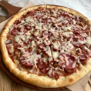 Піца 4 м'яса (30см/500г)