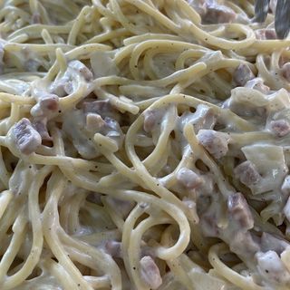 Espaguetis A La Carbonara
