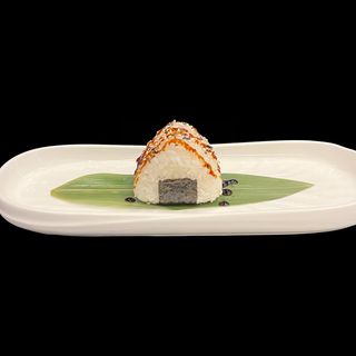 M036 Onigiri tonno cotto