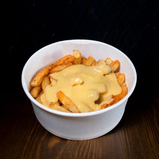 Cheesy Cajun Fries 
