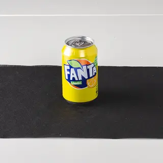 Fanta Limón lata 330ml.