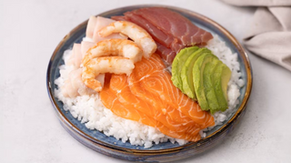 63g Riso con salmone grigliato in salsa