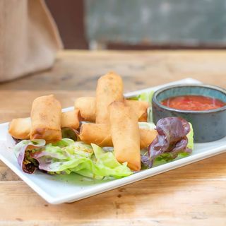Rollitos de primavera fritos (6 uds.)