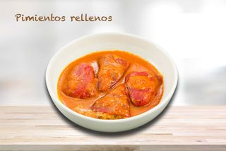 Ración De Pimientos Rellenos De Bacalao