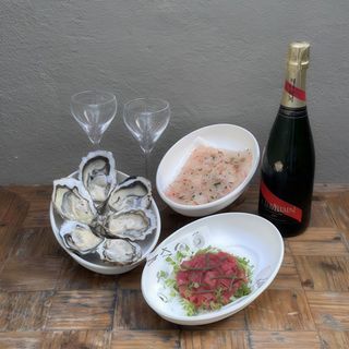 Combo Champán + Platos