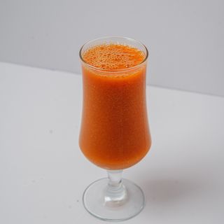 Манго-клубника смузи