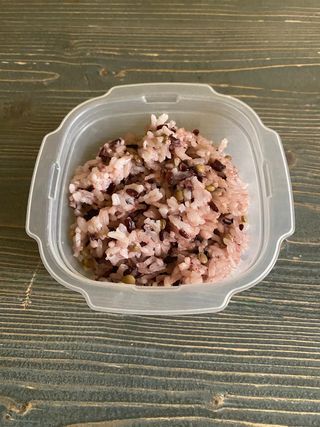 Riso nero con lenticchie