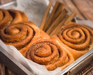 Rollo de canela glaseado de vainilla oferta (3 uds.)