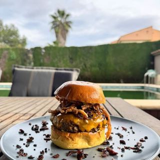 BURGER DEL MES