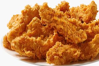 Gujoane de pui cu sos maioneza cu usturoi